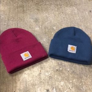 2 women’s Carhartt Beanies